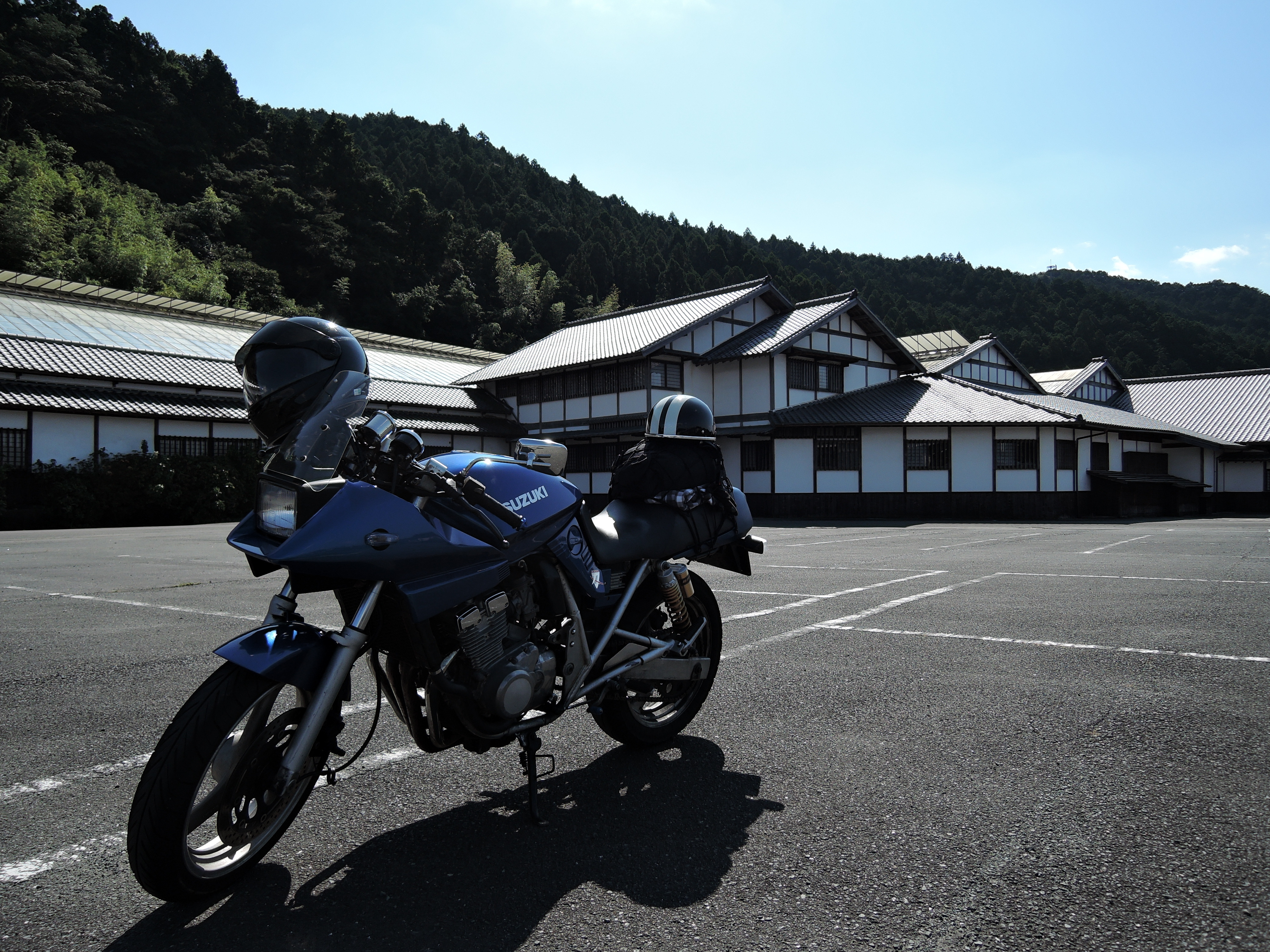 氷菓の聖地巡礼 掛川市の加茂荘花鳥園 小刀 通勤快速